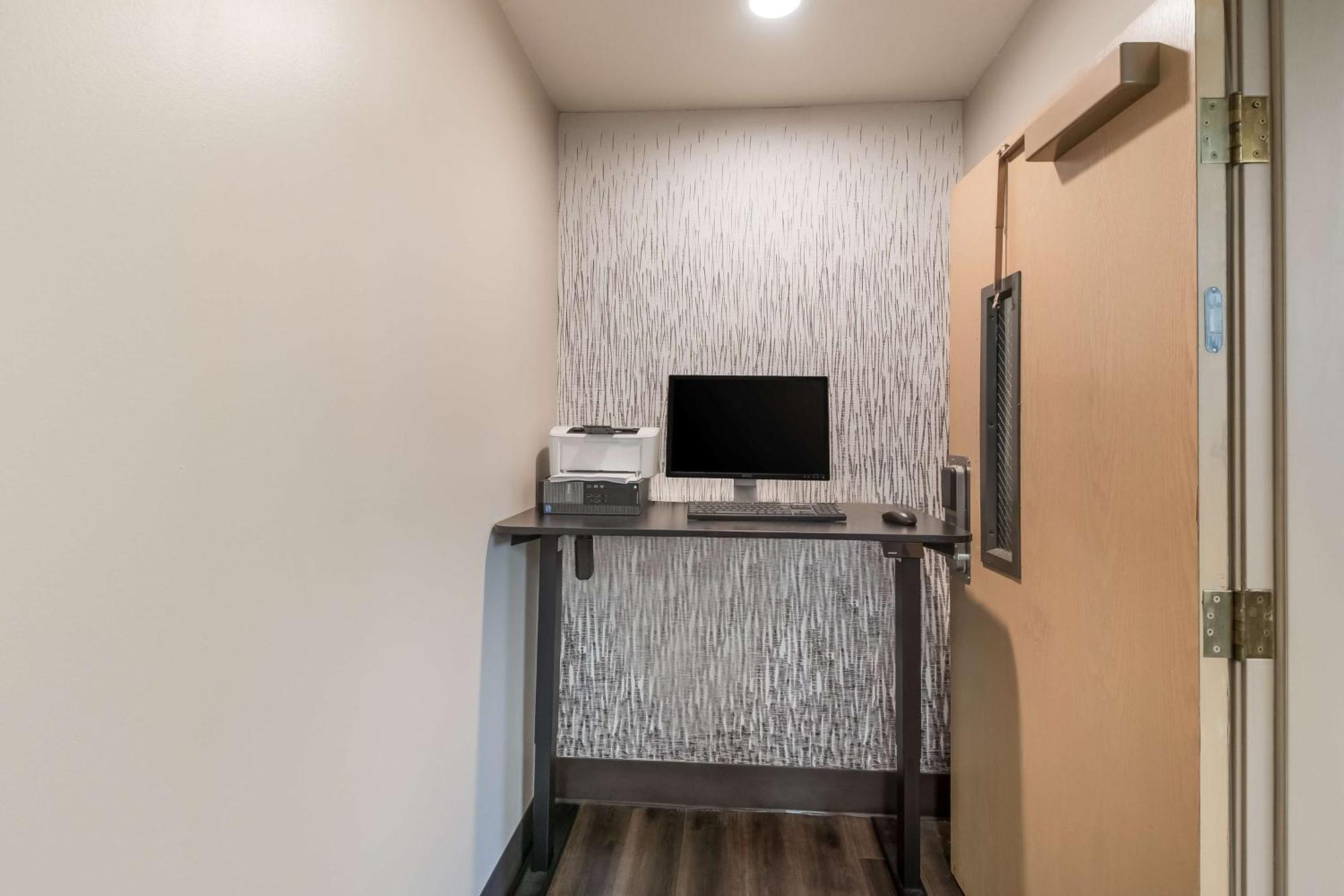 Surestay Plus Hotel By Best Western Seatac Airport Buitenkant foto